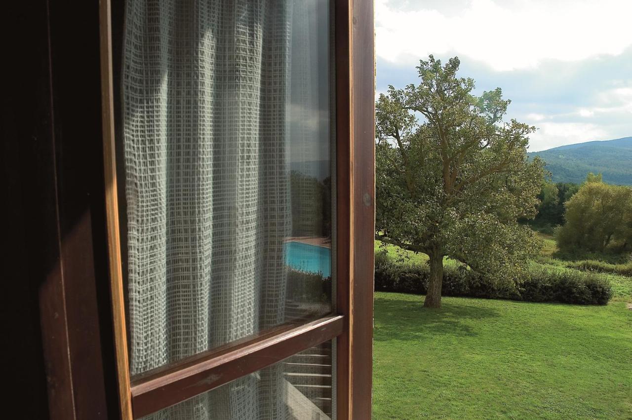 Agriturismo La Burraia Vicino A San Gimignano Gambassi Terme Exterior foto